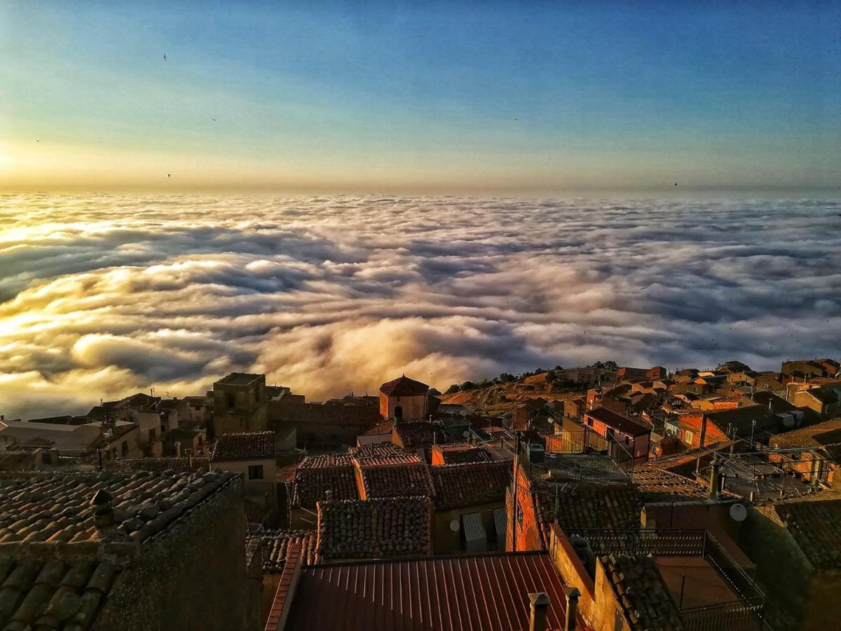 San Mauro CastelverdeCasa Vacanze Linaアパートメント エクステリア 写真