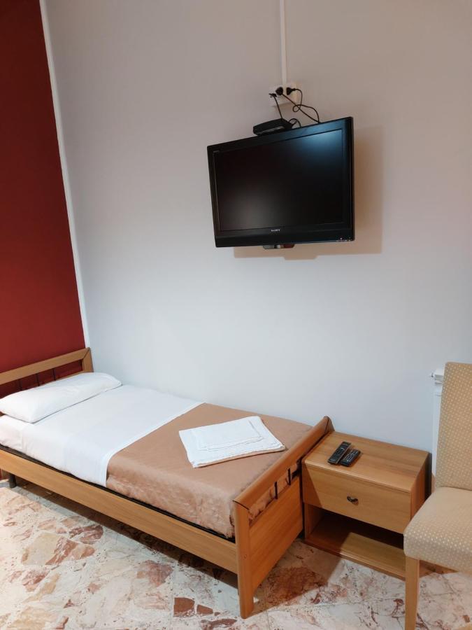 San Mauro CastelverdeCasa Vacanze Linaアパートメント エクステリア 写真